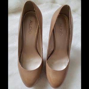 Aldo nude leather heels